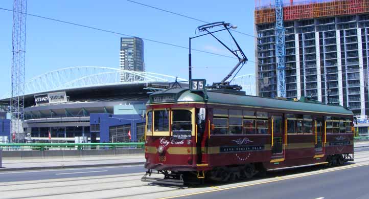 Yarra Trams W class Melbourne City Circle 983